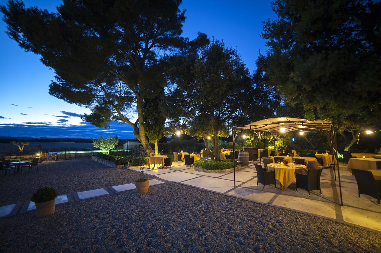 Maison Chenet - Les Chambres Entre Vigne Et Garrigue - Teritoria Pujaut Exterior foto